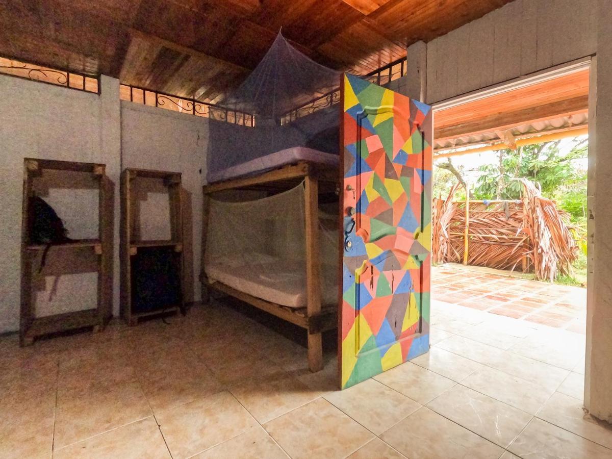 Hotel Surf House Estilo Libre à Buenaventura Extérieur photo